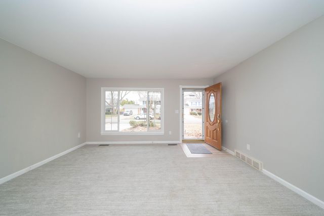 3212 Lockridge Drive, Ann Arbor, MI 48108