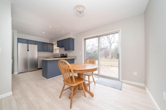 3212 Lockridge Drive, Ann Arbor, MI 48108