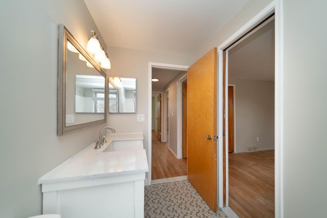 3212 Lockridge Drive, Ann Arbor, MI 48108