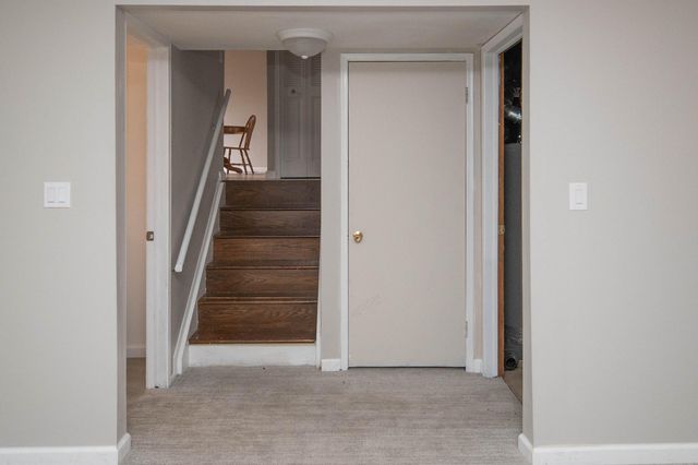 3212 Lockridge Drive, Ann Arbor, MI 48108