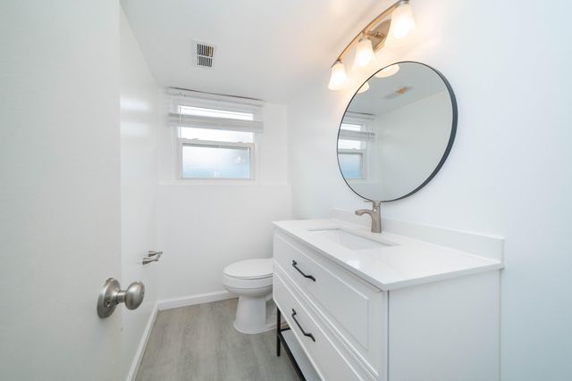 3212 Lockridge Drive, Ann Arbor, MI 48108