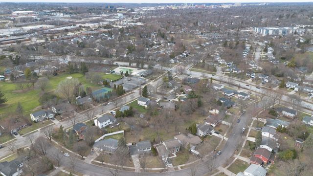 3212 Lockridge Drive, Ann Arbor, MI 48108