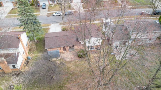 3212 Lockridge Drive, Ann Arbor, MI 48108