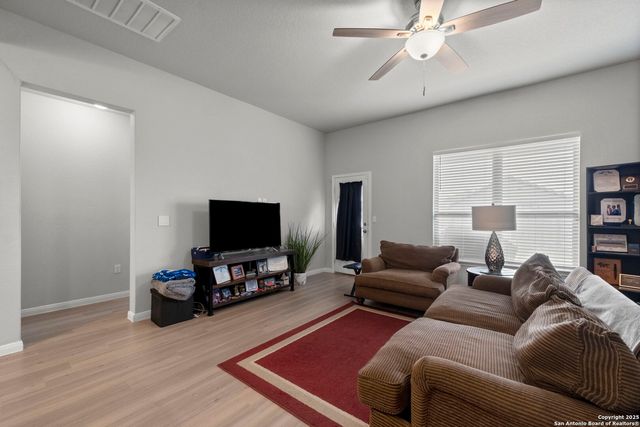 5806 Larkspur, San Antonio, TX 78218