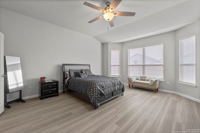 5806 Larkspur, San Antonio, TX 78218
