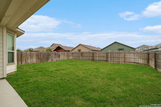 5806 Larkspur, San Antonio, TX 78218