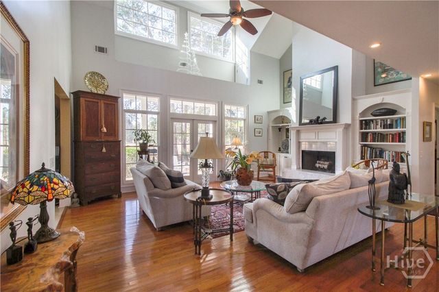 14 Amberwood Circle, Savannah, GA 31405