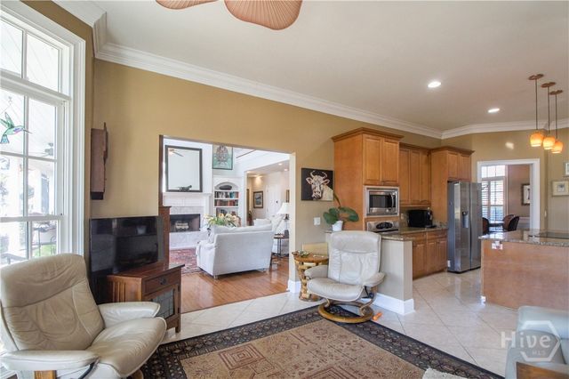 14 Amberwood Circle, Savannah, GA 31405