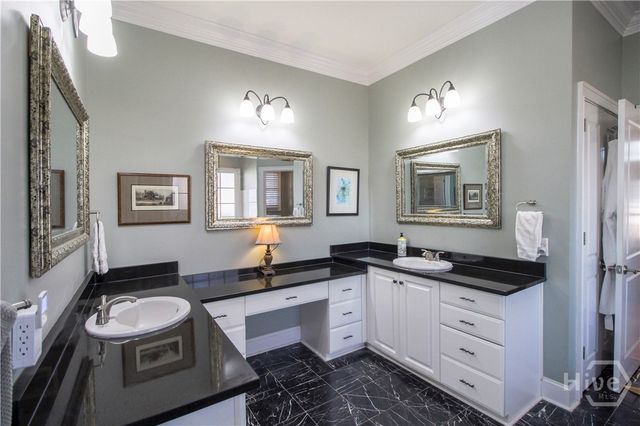 14 Amberwood Circle, Savannah, GA 31405