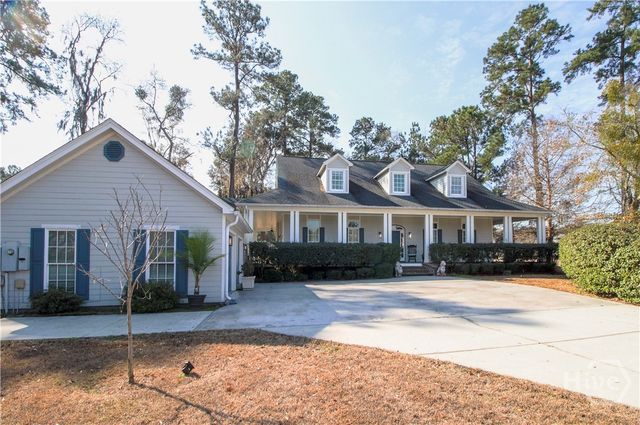 14 Amberwood Circle, Savannah, GA 31405