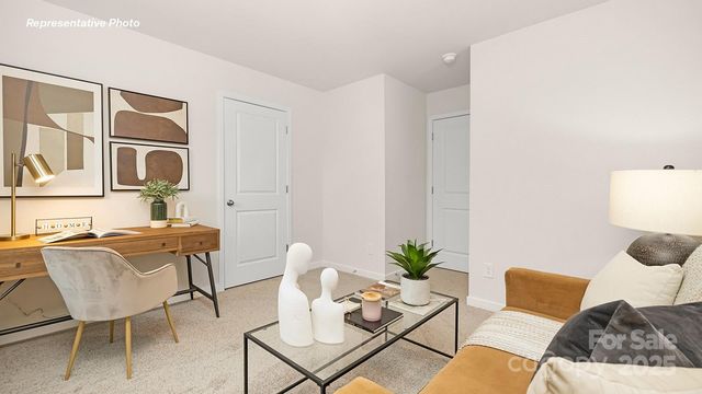 12040 Zazu Way, Charlotte, NC 28215