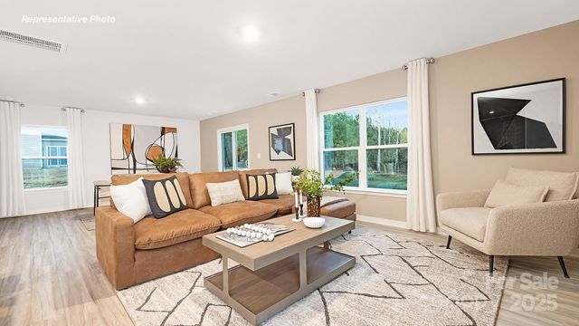 12040 Zazu Way, Charlotte, NC 28215