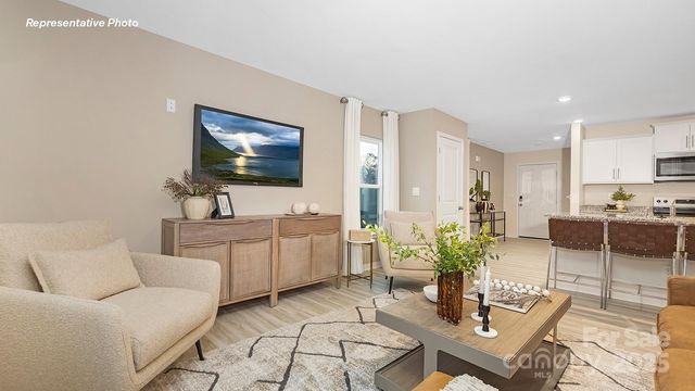 12040 Zazu Way, Charlotte, NC 28215