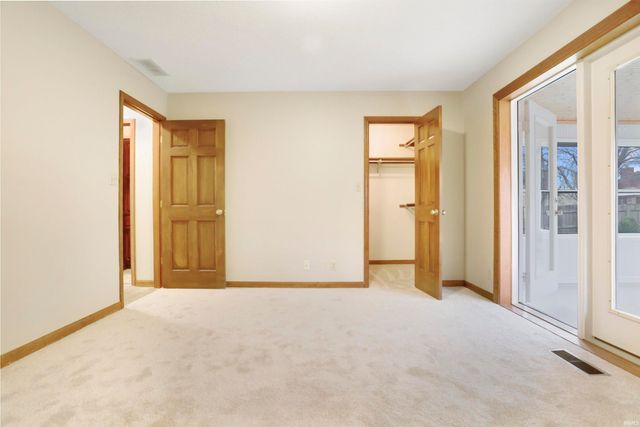 214 Lorrie Lynn Court, Evansville, IN 47715