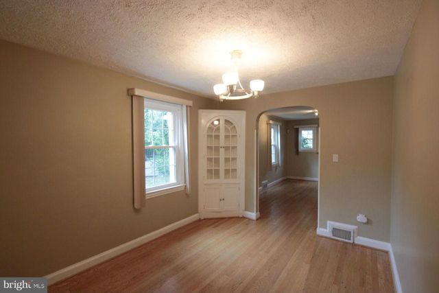 3931 6TH ST S, Arlington, VA 22204