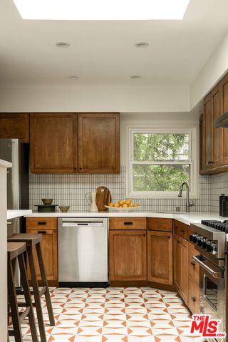 1856 N Avenue 52, Los Angeles, CA 90042