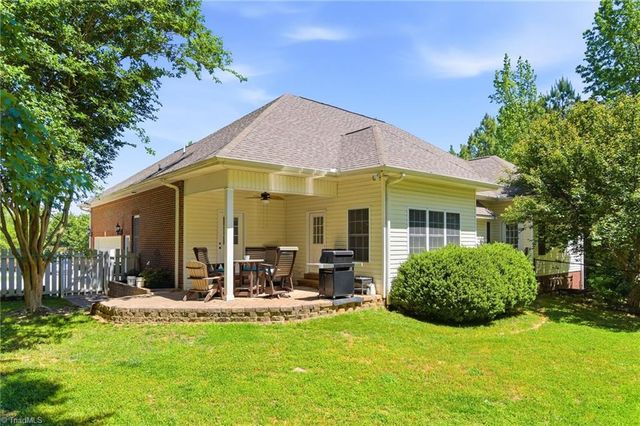 217 Dressage Court, Mebane, NC 27302