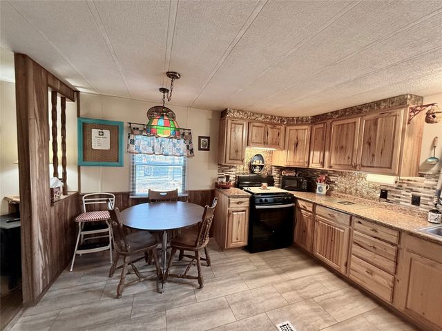177 County Road 1556, Alba, TX 75410