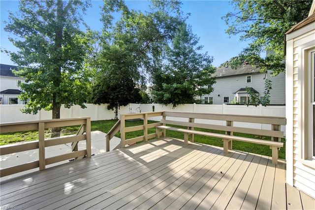 1605 Ledge Hill CT, Virginia Beach, VA 23456