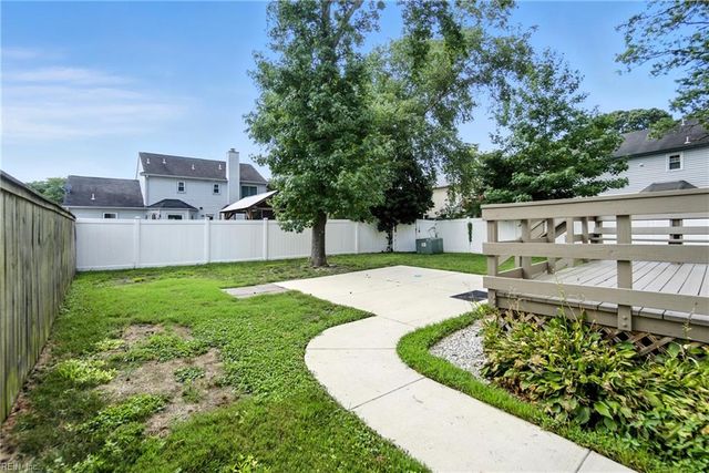 1605 Ledge Hill CT, Virginia Beach, VA 23456