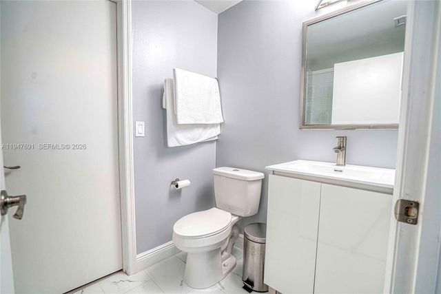 1261 Presidio Dr 5-42, Weston, FL 33327