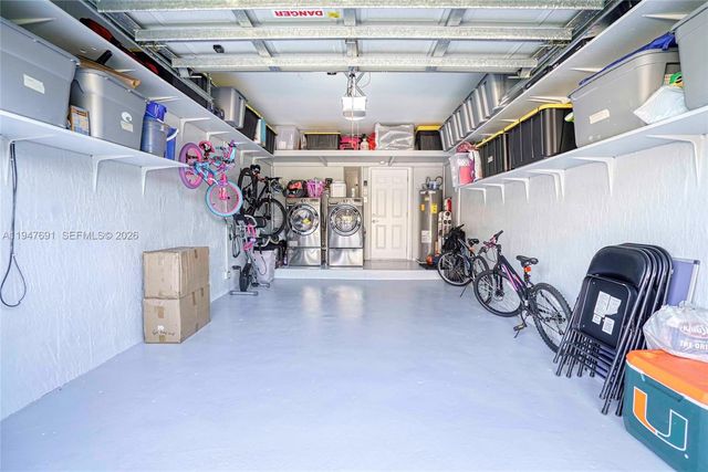 1261 Presidio Dr 5-42, Weston, FL 33327