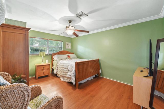 4580 Glenwood Drive, Coconut Creek, FL 33066