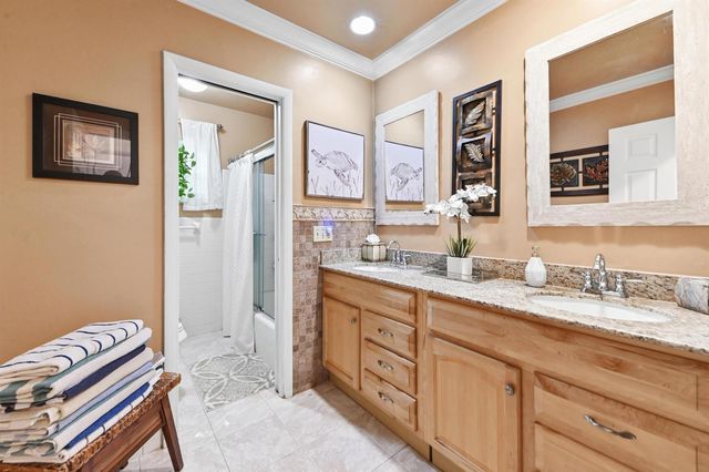 4580 Glenwood Drive, Coconut Creek, FL 33066