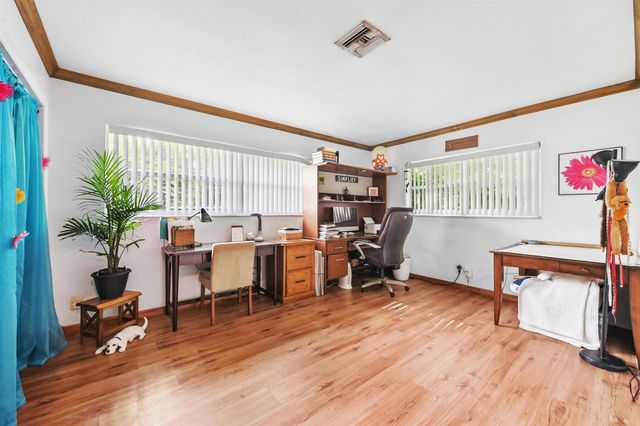 4580 Glenwood Drive, Coconut Creek, FL 33066