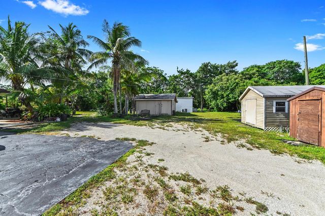 4580 Glenwood Drive, Coconut Creek, FL 33066