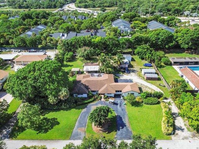 4580 Glenwood Drive, Coconut Creek, FL 33066
