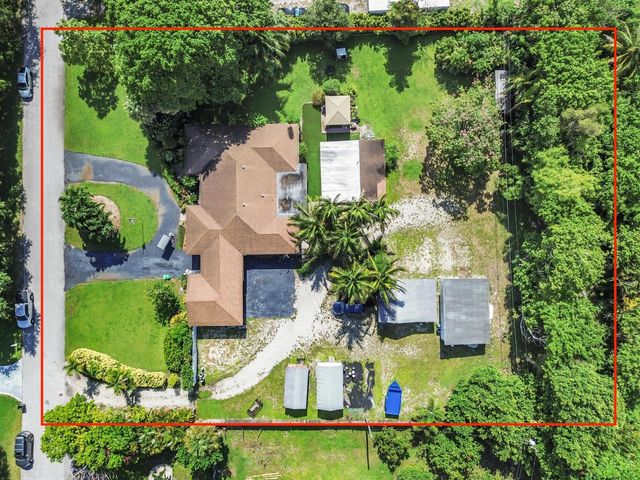4580 Glenwood Drive, Coconut Creek, FL 33066