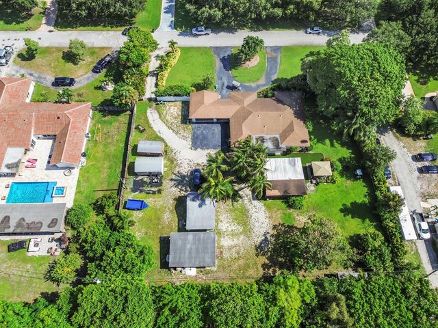 4580 Glenwood Drive, Coconut Creek, FL 33066