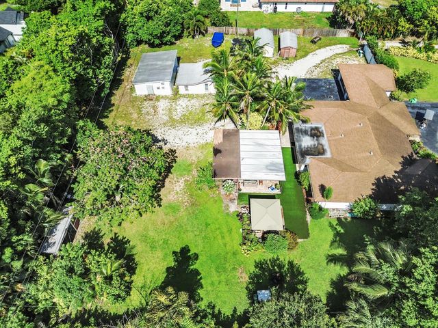 4580 Glenwood Drive, Coconut Creek, FL 33066