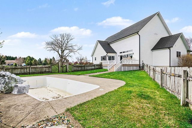 7290 W 350 N, Shipshewana, IN 46565