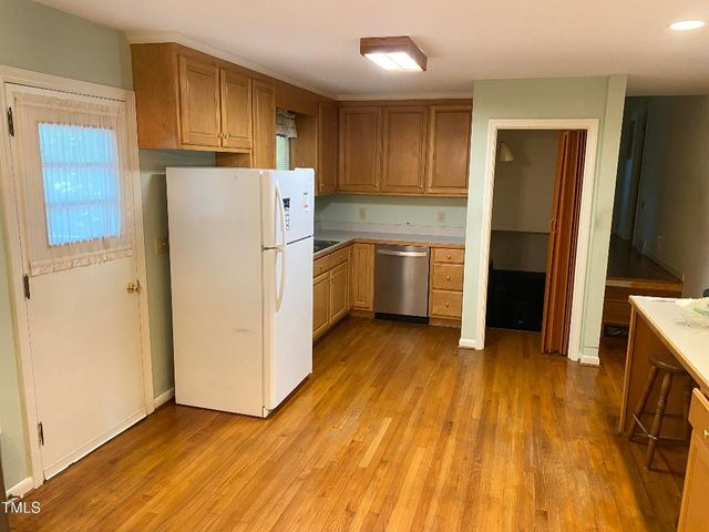 5022 Green Oak Drive, Durham, NC 27712