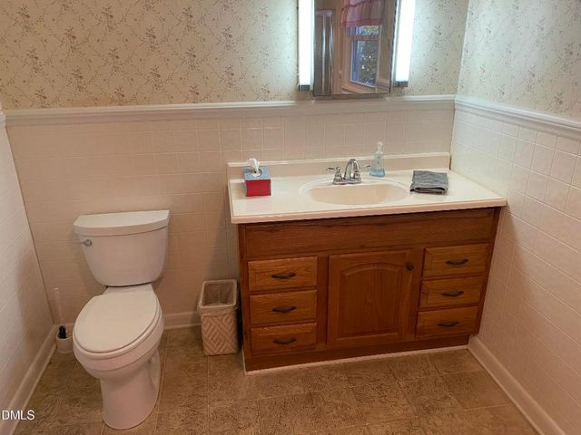 5022 Green Oak Drive, Durham, NC 27712