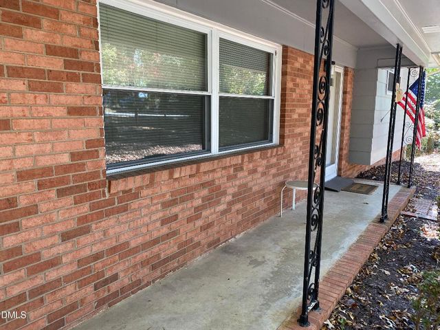 5022 Green Oak Drive, Durham, NC 27712