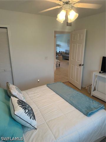 1950 W Crown Pointe BLVD B106, Naples, FL 34112