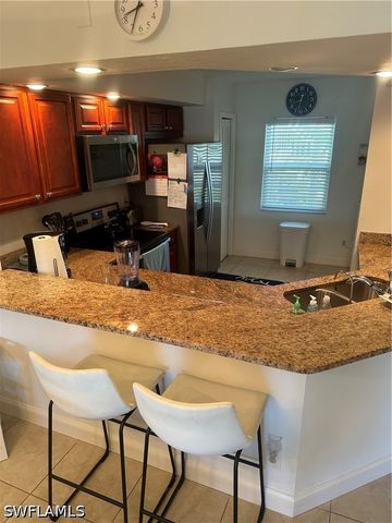 1950 W Crown Pointe BLVD B106, Naples, FL 34112