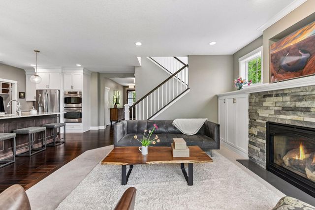 264 Benton Avenue, Wayzata, MN 55391