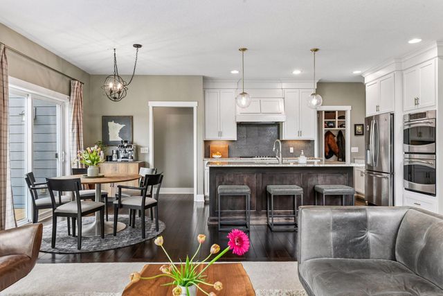 264 Benton Avenue, Wayzata, MN 55391
