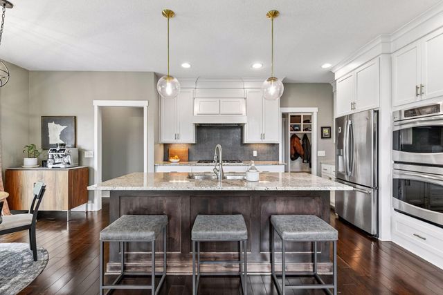 264 Benton Avenue, Wayzata, MN 55391