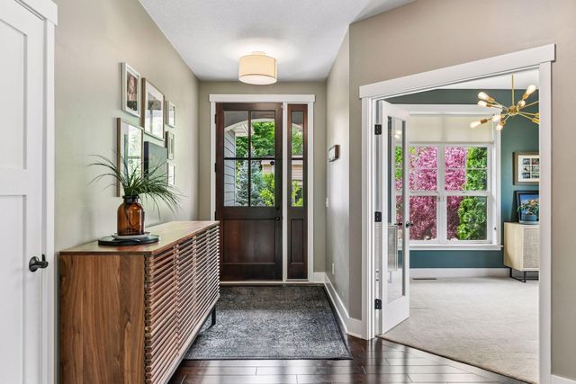 264 Benton Avenue, Wayzata, MN 55391