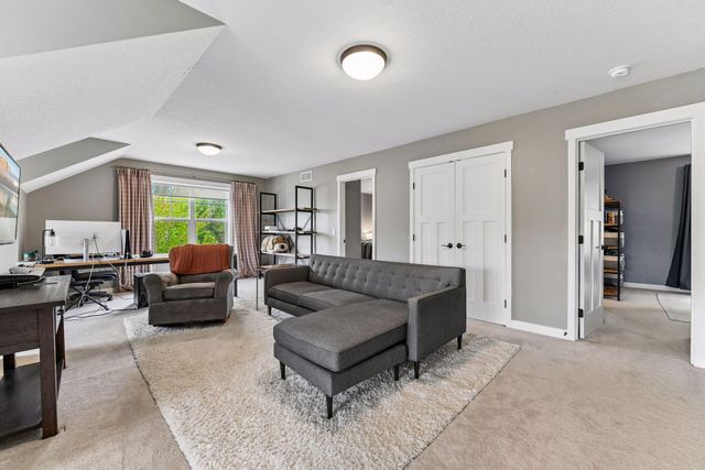 264 Benton Avenue, Wayzata, MN 55391