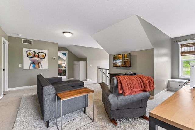 264 Benton Avenue, Wayzata, MN 55391