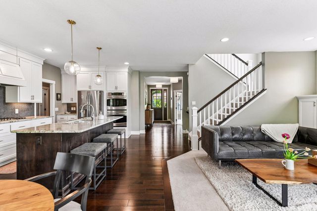 264 Benton Avenue, Wayzata, MN 55391