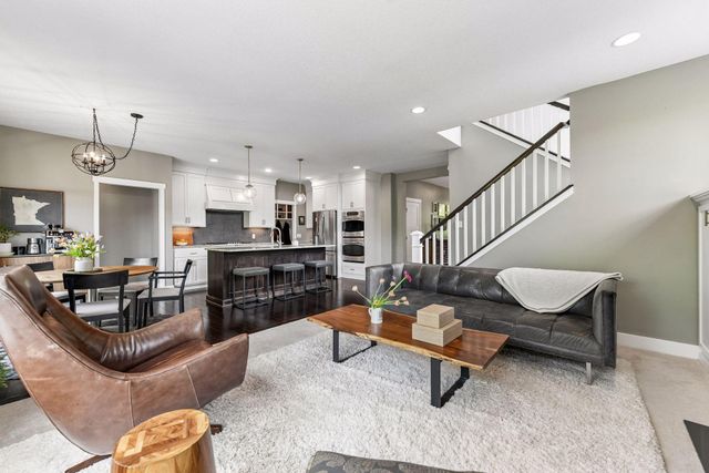 264 Benton Avenue, Wayzata, MN 55391