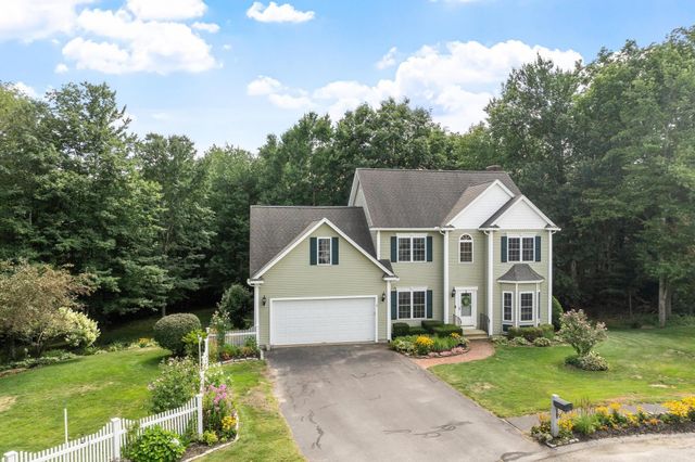 71 Nicolle Ter, Gardner, MA 01440