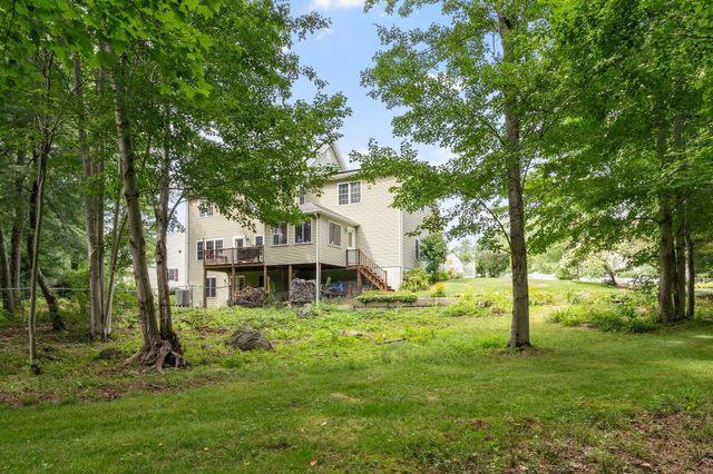 71 Nicolle Ter, Gardner, MA 01440